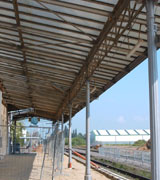 Industrieverglasung an einem Bahnhof